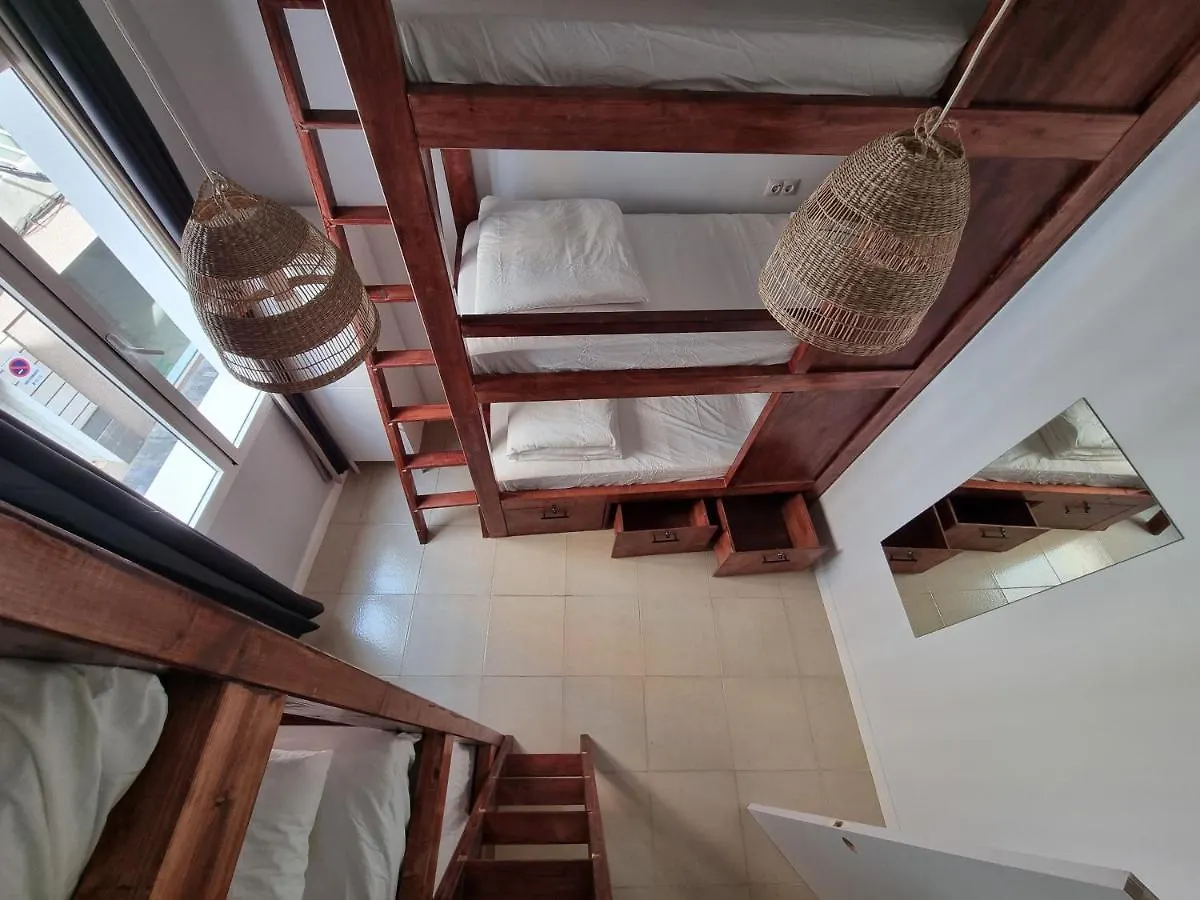 Compass House Hostel Las Palmas de Gran Canaria 0*,