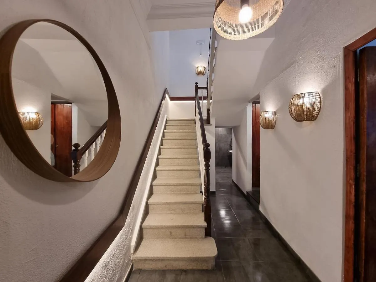 Compass House Hostel Las Palmas de Gran Canaria 0*,  Spain